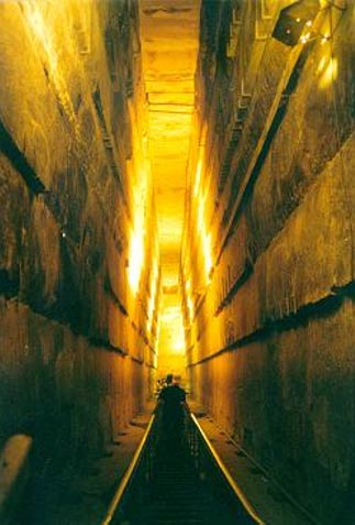 Die Große Galerie der Großen Pyramide.