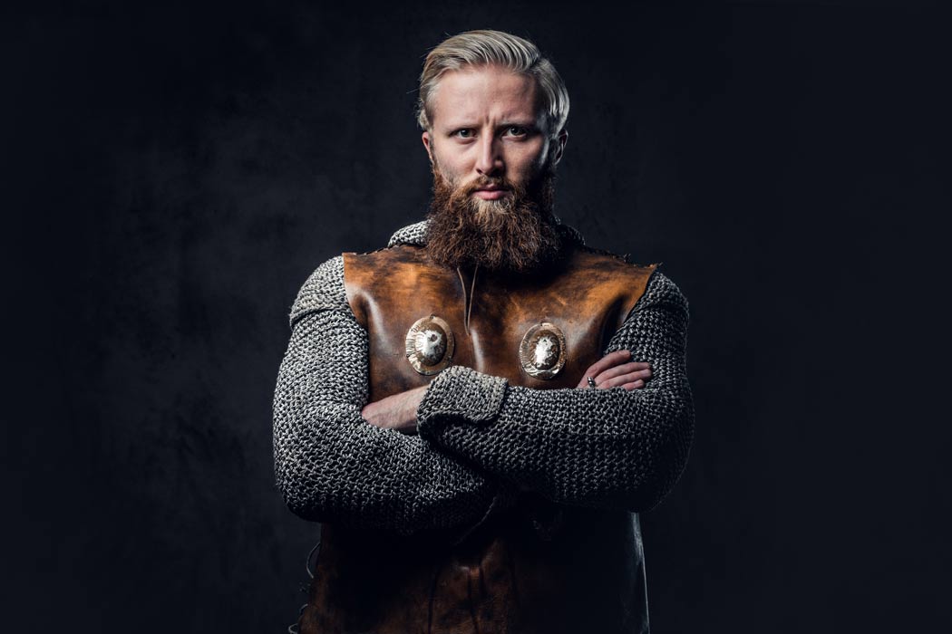 Mitos e Culturas - #Tyr Bjorn Ironside, o Filho de Ragnar Lothbrok