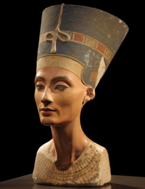 Die Büste von Nofretete im Neuen Museum in Deutschland