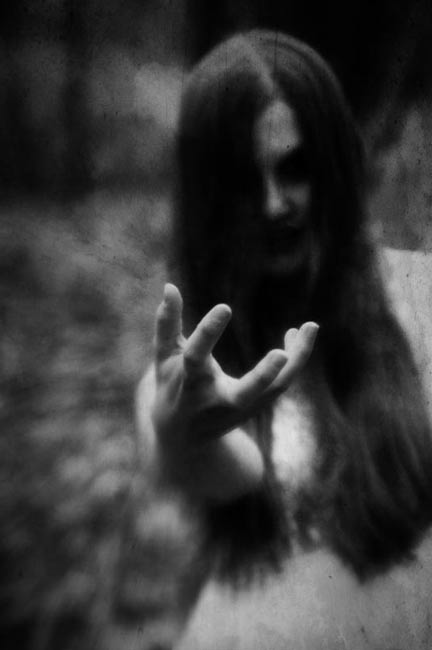 Die prophetische Banshee heulte warnend und traurig.