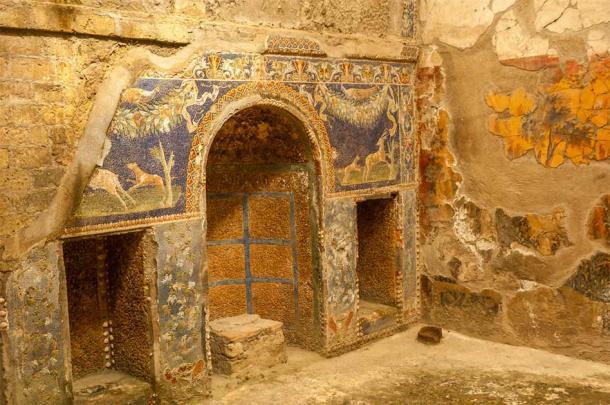 Atemberaubende Gemälde, die in Herculaneum gefunden wurden, zeugen von seinem Ruf als römischer Luxus-Badeort. 