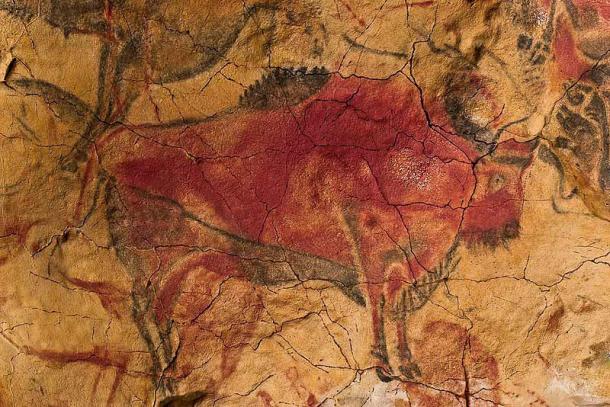 Dieses „menschliche“ Bild eines Bisons, gemalt mit rotem Ockerpigment, wurde in der Höhle von Altamira in Spanien gefunden. Sie wurde auf das Jungpaläolithikum vor etwa 36 000 Jahren datiert. Die Stalagmiten-Neandertaler-Malerei in der Ardales-Höhle ist fast 30.000 Jahre älter!