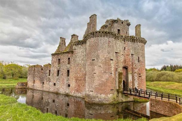 Caerlaverock Castle in der Dumfries and Galloway Council Area in Schottland, das Gegenstand einer Studie über den mittelalterlichen Klimawandel ist.