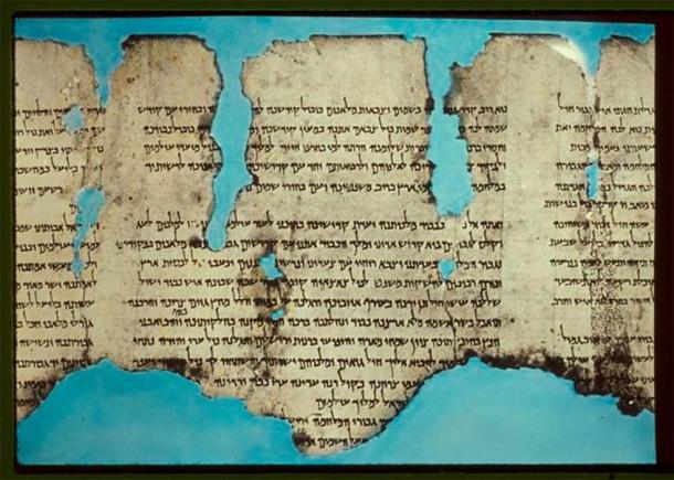 Codices ersetzten weitgehend Schriftrollen wie diese.