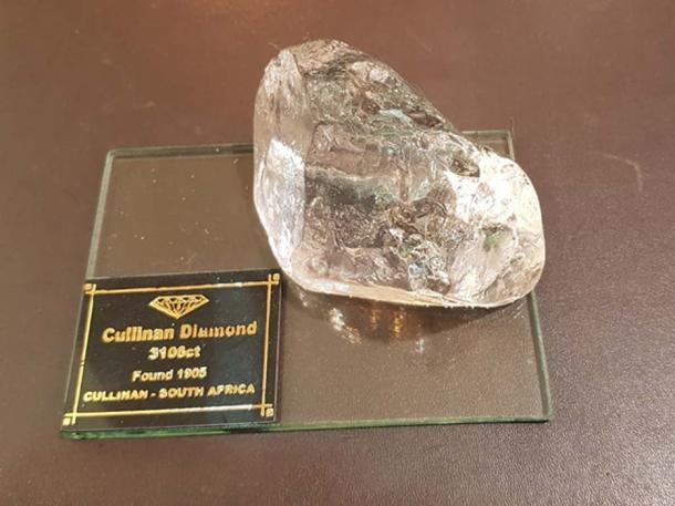 Der 3106 Karat schwere Cullinan-Diamant, ungeschliffen