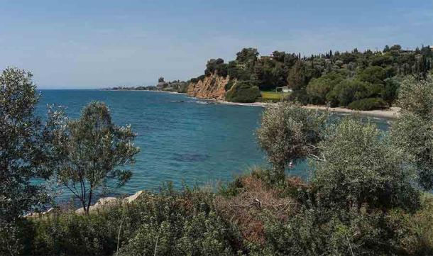 Nachdem er zum zweiten Mal aus Athen "rausgeschmissen" wurde, zog sich Peisistratus nach Eretria, im Südosten Griechenlands, zurück und plante 10 Jahre lang mit seinen Söhnen seine Rückkehr.