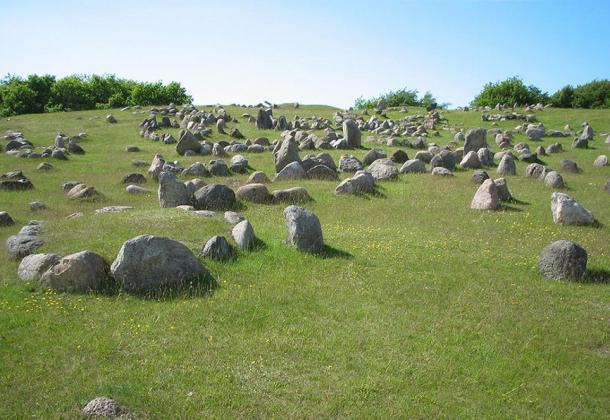 Lindholm Hills, Grabstätte der Wikinger in Dänemark.