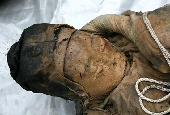 Die Mumie der Ming-Dynastie wurde in nahezu perfektem Zustand gefunden, obwohl die Forscher noch im Unklaren darüber sind, warum sie so gut erhalten blieb.
