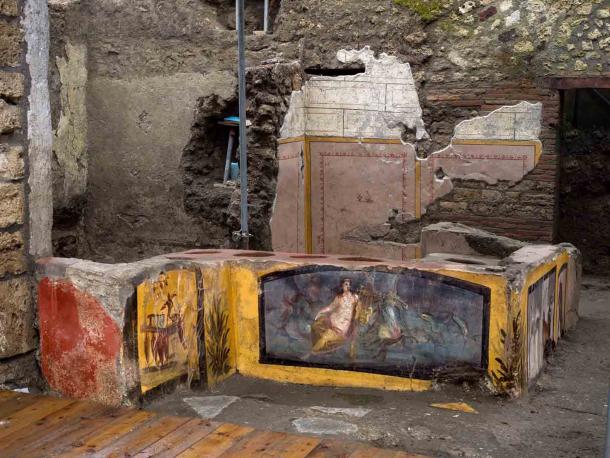 Ein weiterer Blick auf den 2019 gefundenen Imbissstand von Pompeji, der 2021 im Archäologischen Park von Pompeji in Italien „wiedereröffnet“ werden soll