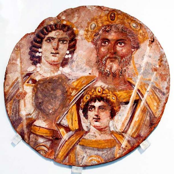 Das severische Tondo, um 200 n. Chr., zeigt Septimius Severus mit seiner Familie, der Rom übernahm, nachdem Didius Julianus in seinem Haus getötet worden war: links seine Frau Julia Domna, vor ihnen ihre Söhne Geta und Caracalla. Getas Gesicht wurde nach seiner Ermordung durch seinen Bruder entfernt.