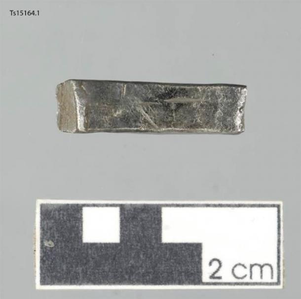 Silberfund auf dem Hof Sandtorg in der Nähe von Tjelsund in Nordnorwegen. In der Wikingerzeit konnte Silber zur Bezahlung von Waren und als Rohstoff für Silberschmiede verwendet werden.