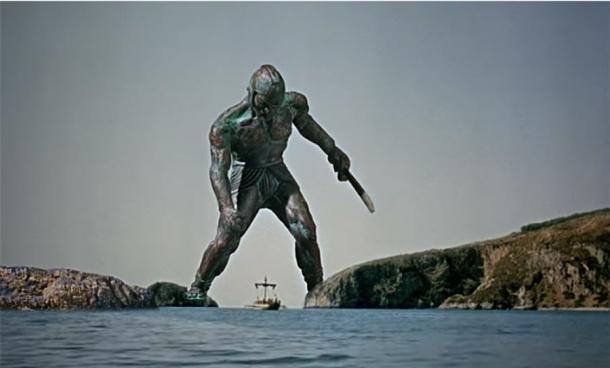 Standbild von Talos, der die Besatzung der Argo konfrontiert, aus dem Film Jason und die Argonauten von 1963.