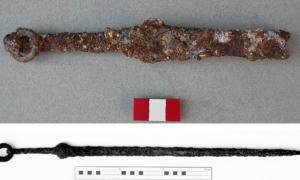 Byzantinische Knaufschwerter in Amorium, Türkei, gefunden