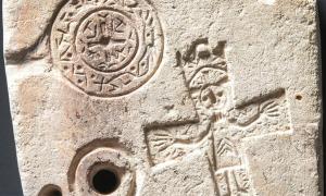 Der bärtige Schweizer Gott: Christus oder Odin?