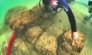 2.200 Jahre altes hellenistisches Fort unter Wasser gefunden