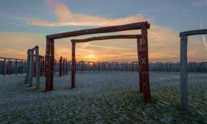 Ringheiligtum Pömmelte stellt Stonehenge mit Häusern und schaurigen Gräbern in den Schatten