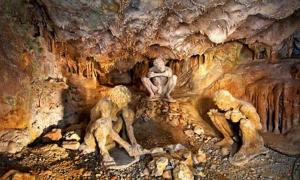 Die Theopetra-Höhle und das älteste menschliche Bauwerk der Welt