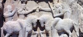 Gute und böse Gottheiten im Zoroastrismus