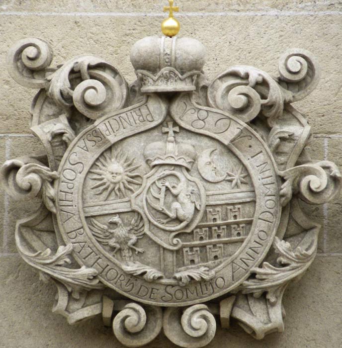 Wappen der ungarischen Báthory-Familie, das einen Drachen darstellt